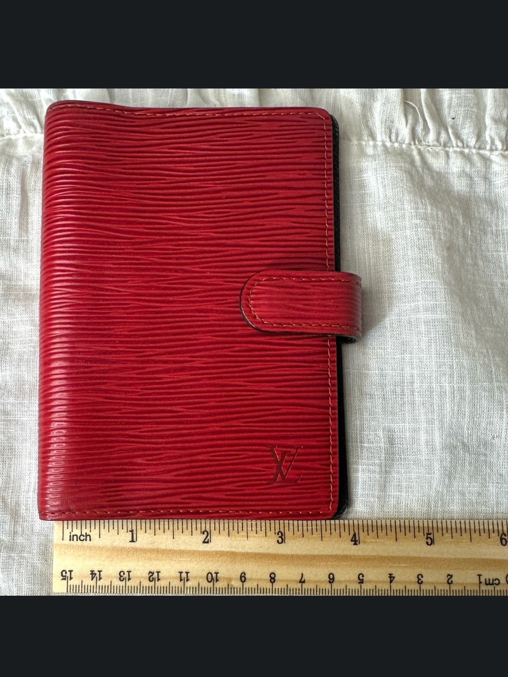 AUTHENTIC Louis Vuitton Agenda. Red. - Picture 14 of 16